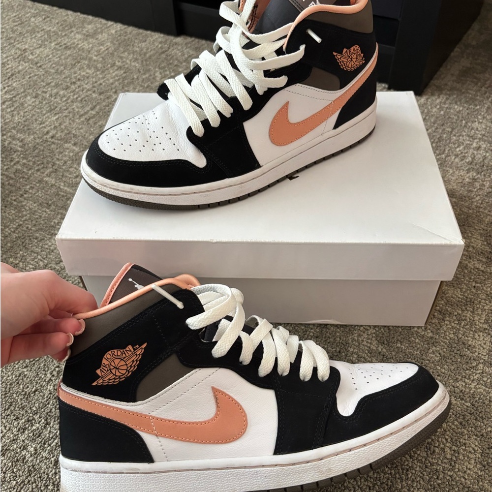 Air Jordan 1 Mid white/apricot